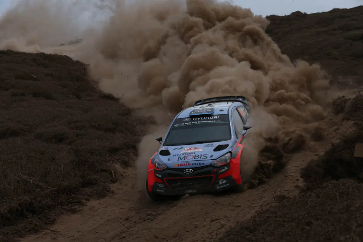 WRC16 Sardegna Italia, Marziani in Paradiso. Dedicato a Neuville (e a Hyundai) (31)