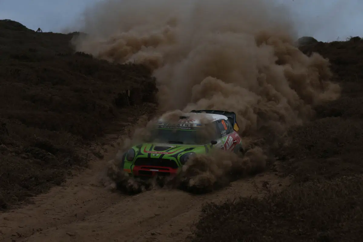 WRC16 Sardegna Italia, Marziani in Paradiso. Dedicato a Neuville (e a Hyundai) (41)