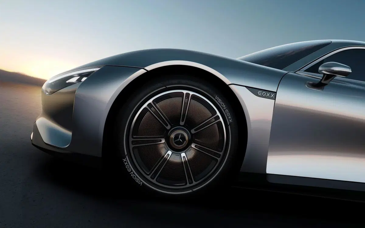 Mercedes lancia un nuovo accessorio destinato a prender piede: il solar roof (5)