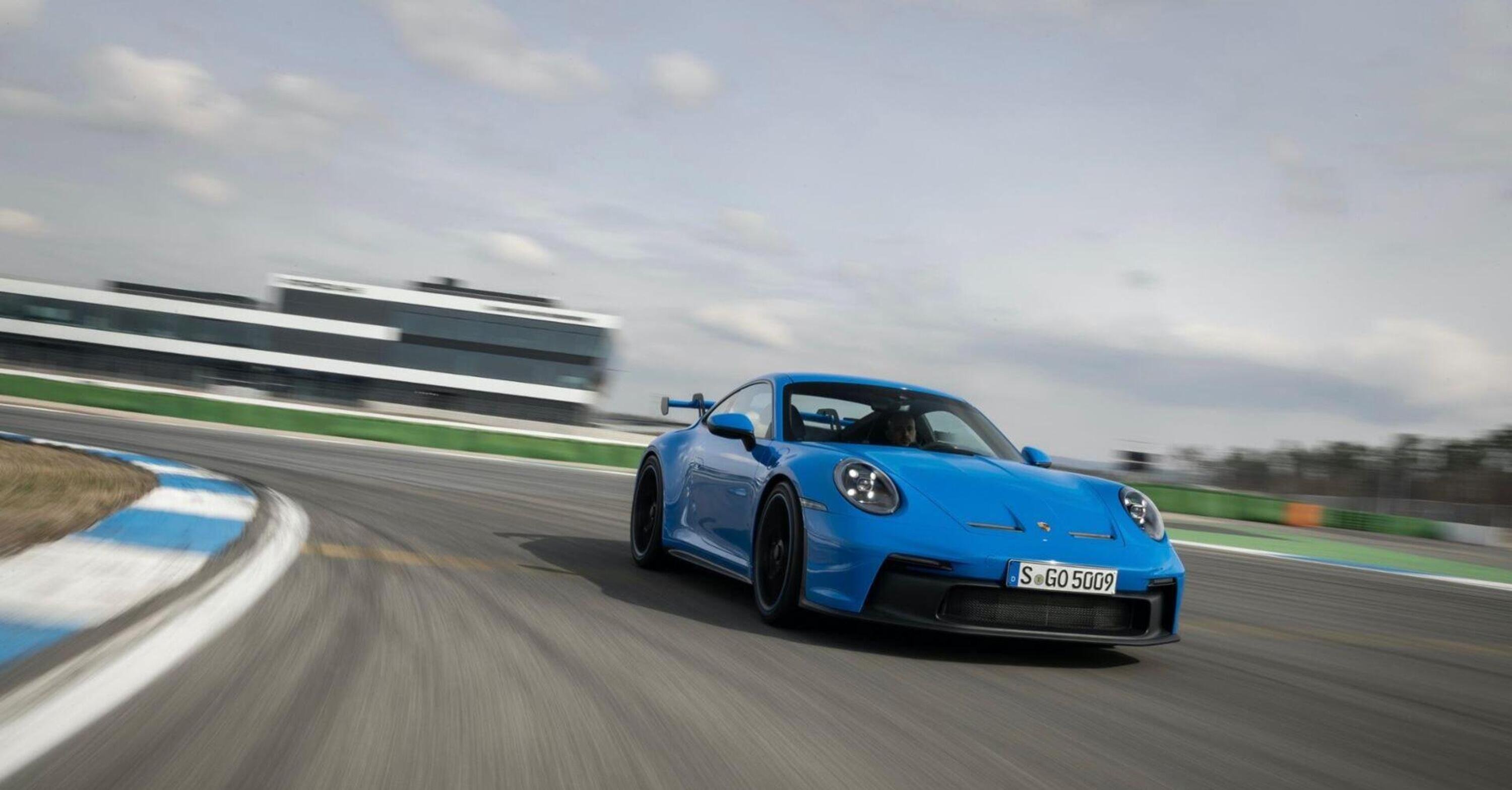 La noia dei test Porsche GT3, per 5.000 Km senza sosta a velocit&agrave; costante:  300 all&#039;ora con la 911(992)