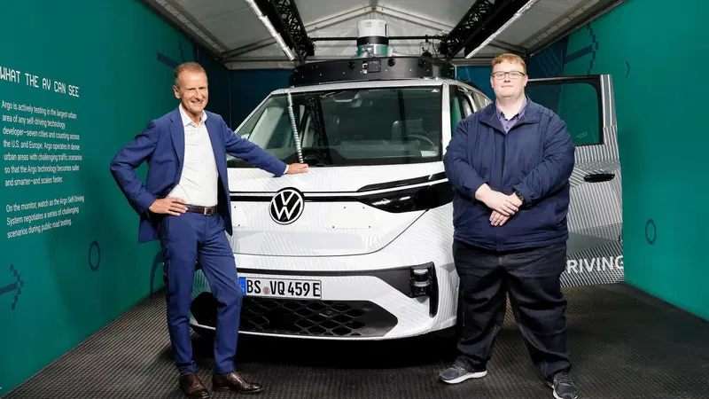 Prima novit&agrave; Volkswagen dell'anno &egrave; l&rsquo;erede Bulli: ID.Buzz elettrico [in strada per lavoro e vacanze]