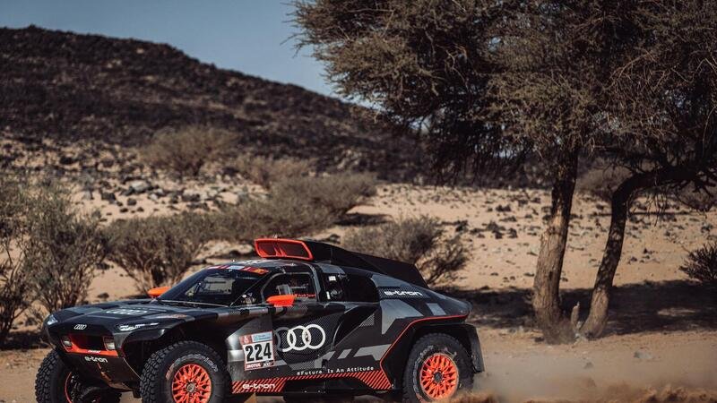 Dakar 2022, tappa 8: Audi nella storia con una doppietta
