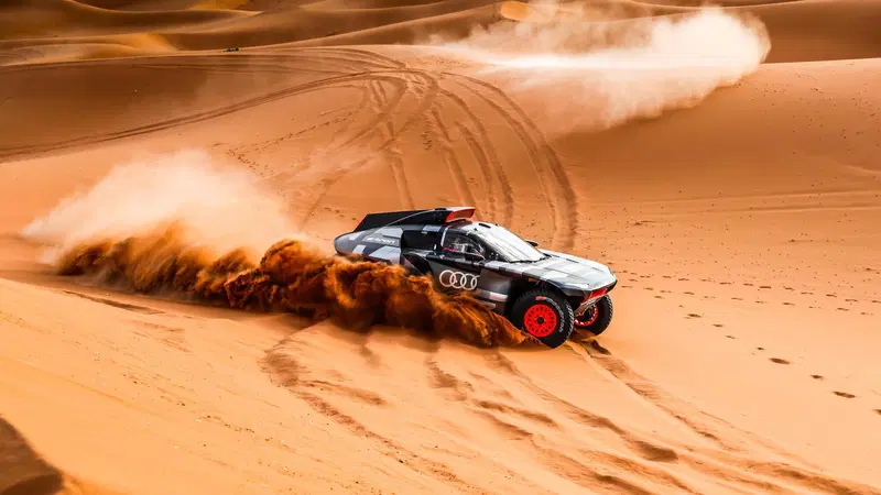 Dakar 2022, intervista dalla base Audi: parla Edouard "dud" Boulanger [video]