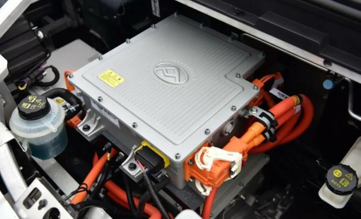 Maxus eDeliver3 (2021-23) (8)