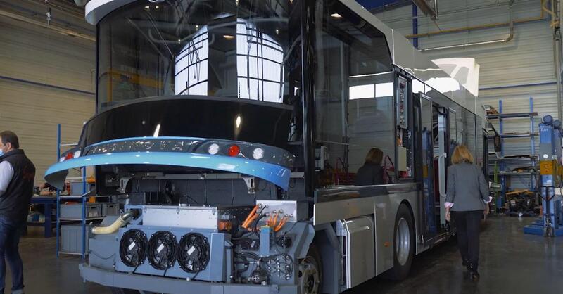 Autobus a idrogeno o elettrici? La scelta di Montpellier &egrave; per le batterie [6 volte pi&ugrave; convenienti]