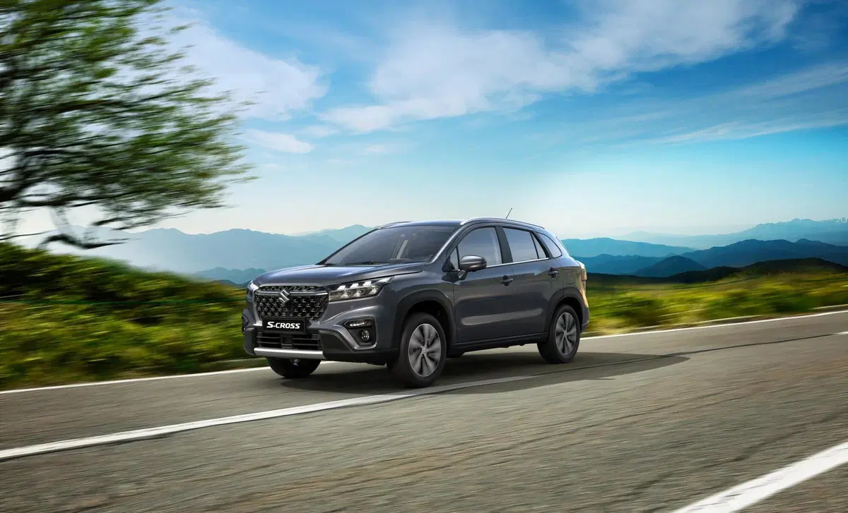 Suzuki S-Cross 1.5h 140v Starview 4wd allgrip at (29)