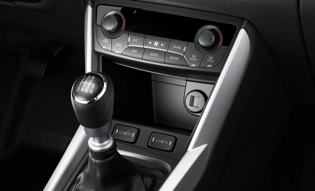 Suzuki S-Cross 1.5h 140v Starview 4wd allgrip at (39)