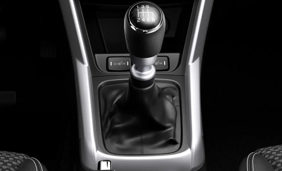 Suzuki S-Cross 1.5h 140v Starview 4wd allgrip at (41)
