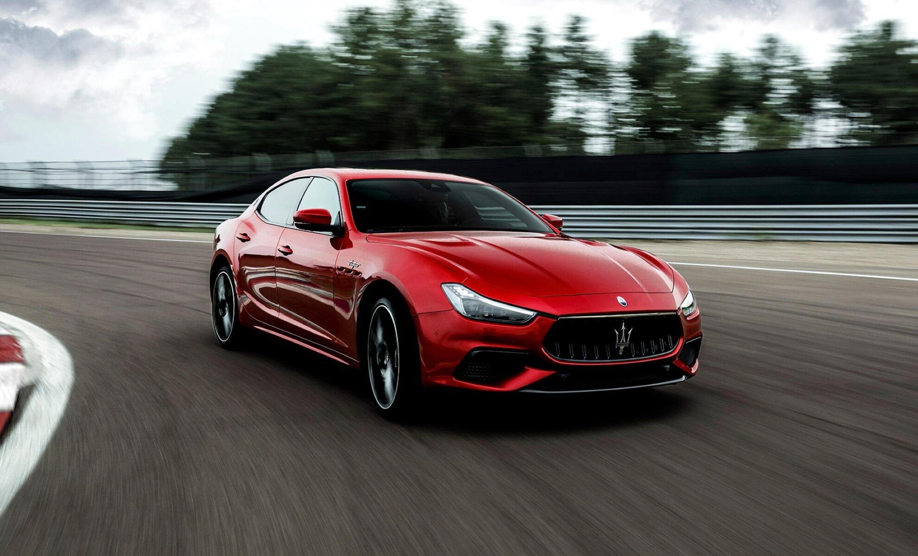 Maserati Ghibli (2013-->>)