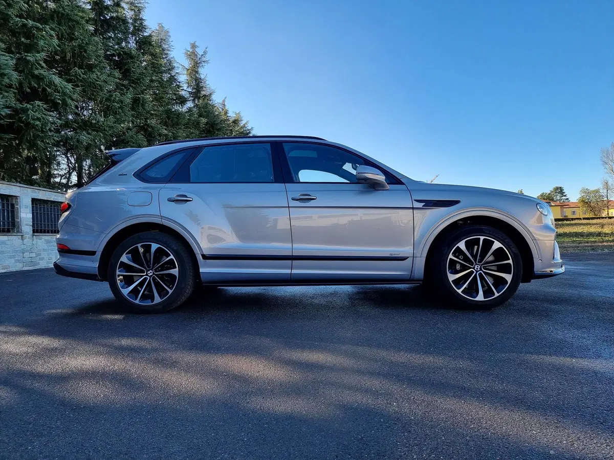 Galleria Bentley Bentayga (5)
