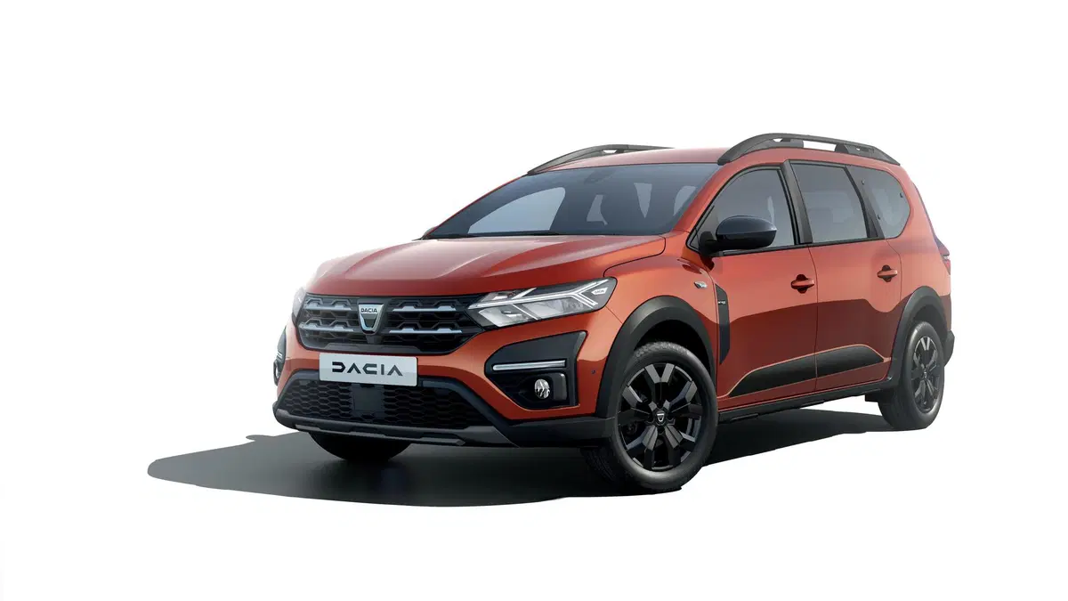 Dacia Jogger, la nuova MPV francese da 14.600 euro (2)