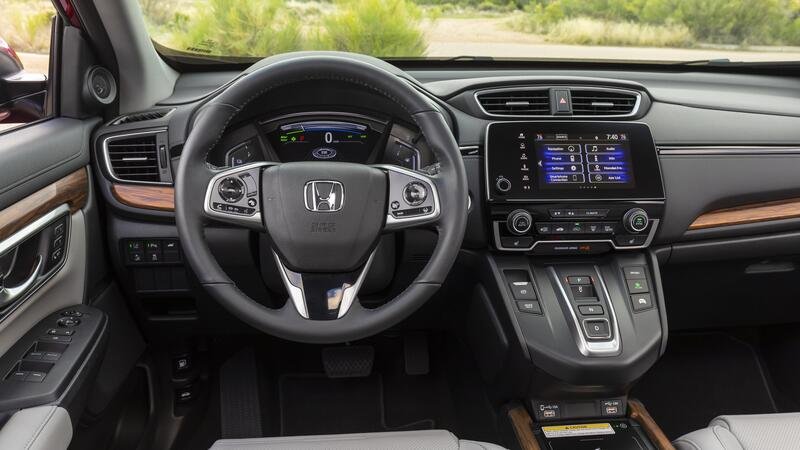 Honda CR-V: l&#039;ibrido diverso da tutti