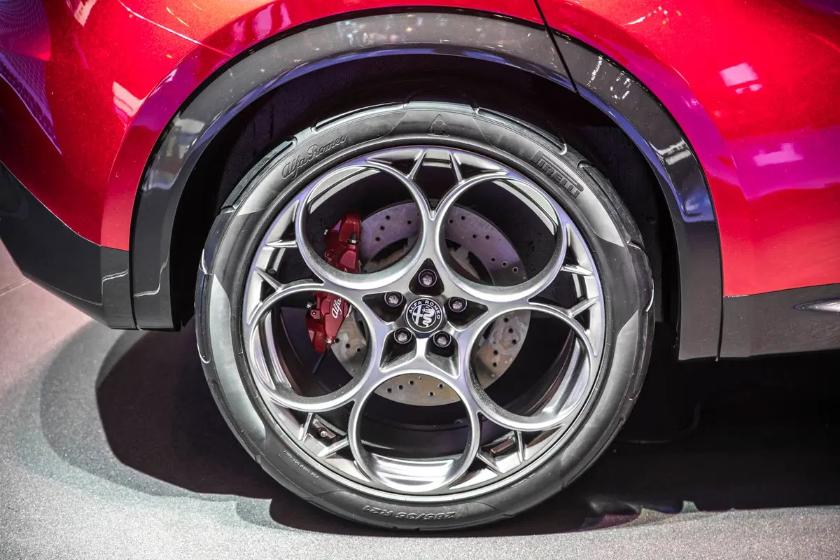 Alfa Romeo Tonale concept al Salone di Ginevra 2019 (6)