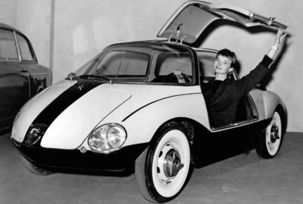 Novità Abarth mancate in gamma: ecco 5 belle concept-car di cui pochi si ricordano (13)