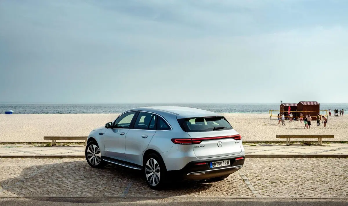 Mercedes-Benz EQC 400 4Matic Premium (5)