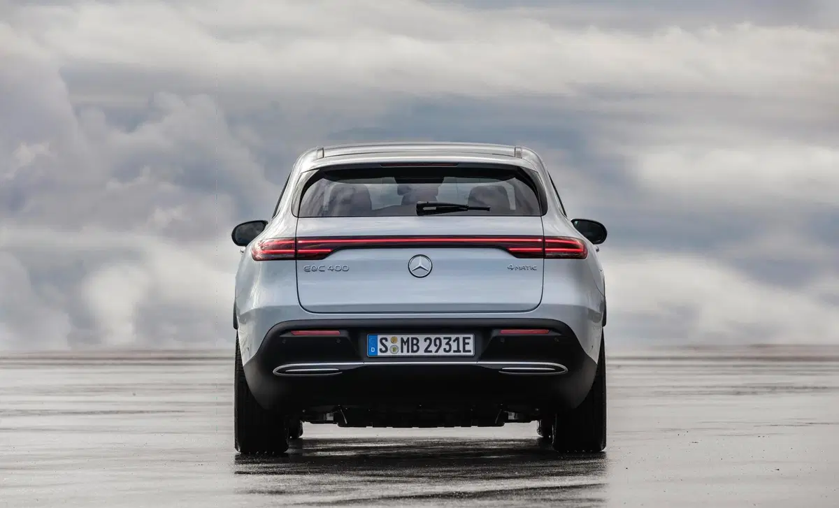 Mercedes-Benz EQC 400 4Matic Premium (10)