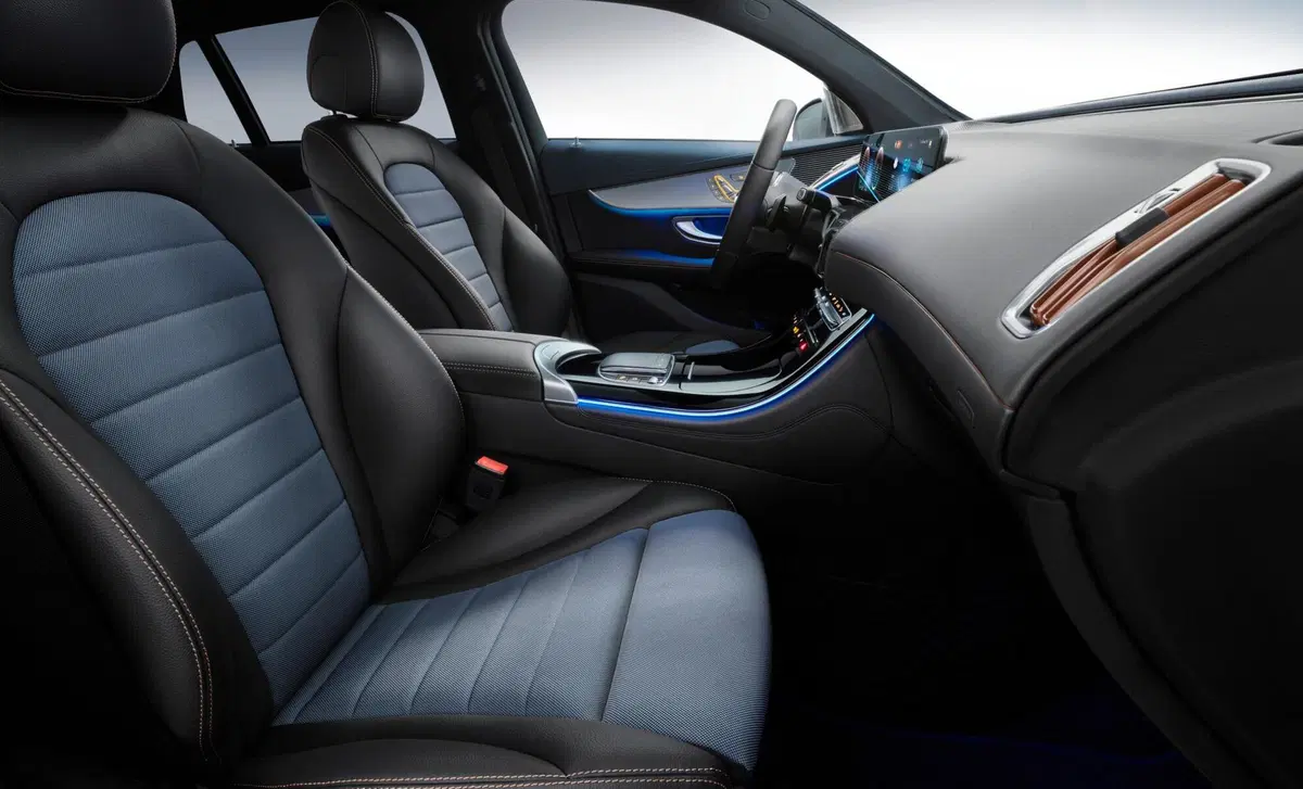 Mercedes-Benz EQC 400 4Matic Premium (13)