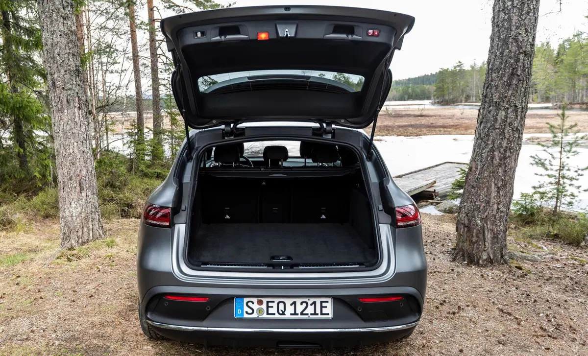 Mercedes-Benz EQC 400 4Matic Premium (14)