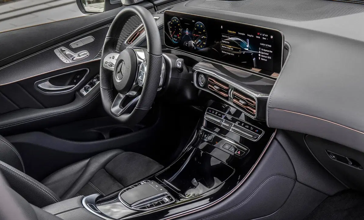 Mercedes-Benz EQC 400 4Matic Premium (22)