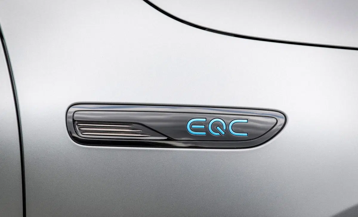Mercedes-Benz EQC 400 4Matic Premium (26)