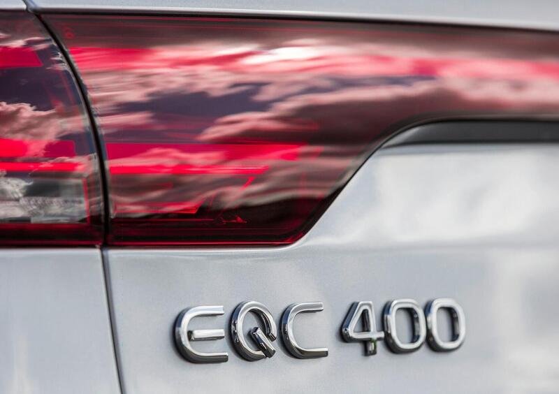 Mercedes-Benz EQC (30)