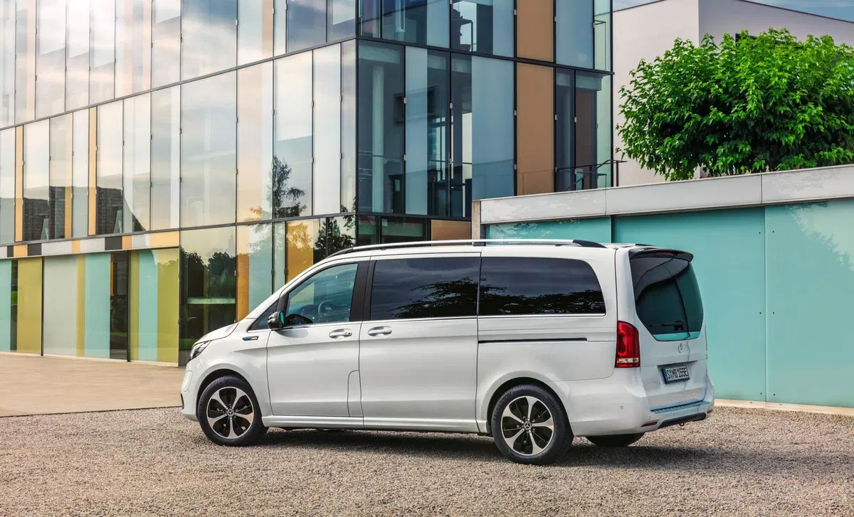 Mercedes-Benz EQV (2020-->>) (2)
