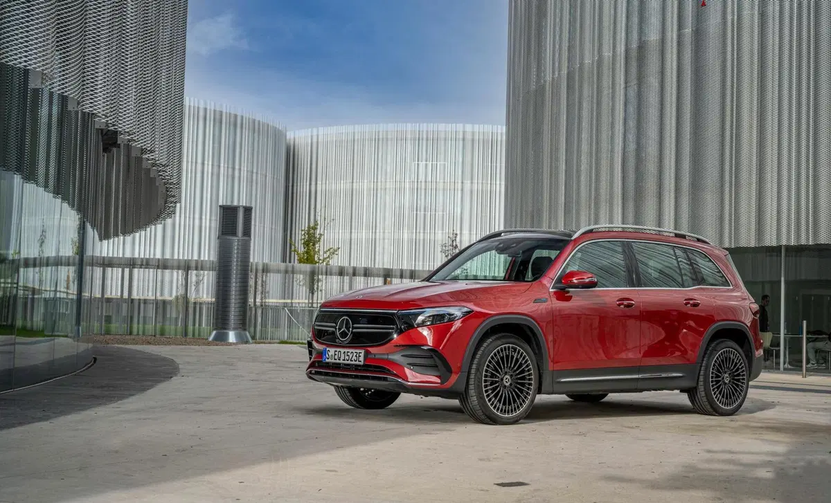 Mercedes-Benz EQB (30)
