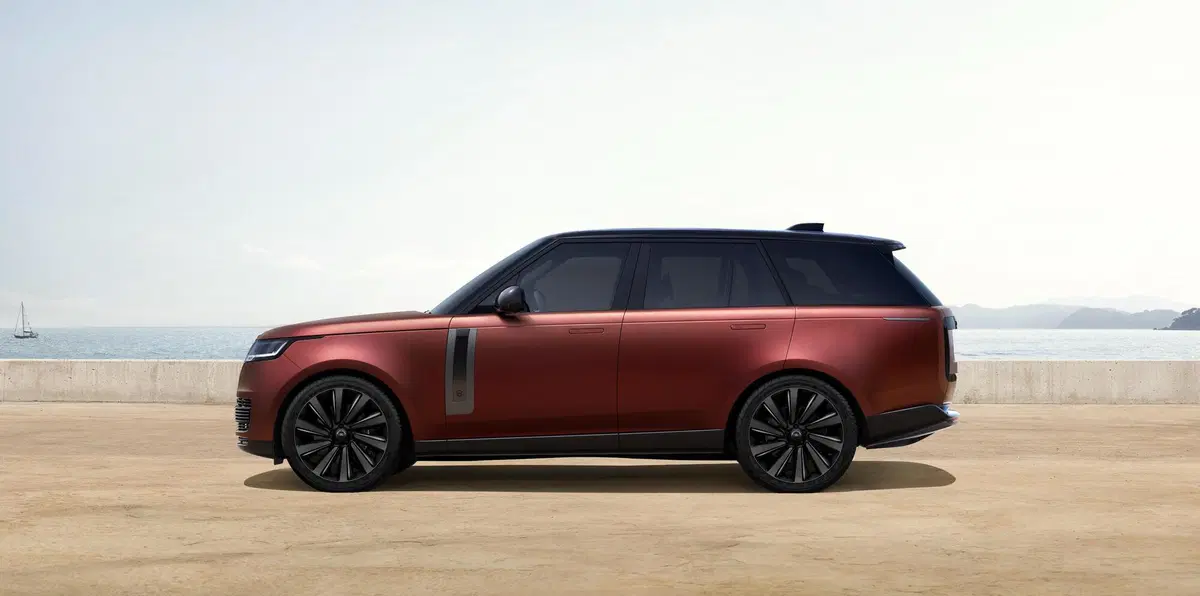 Range Rover, aperti gli ordini  (22)