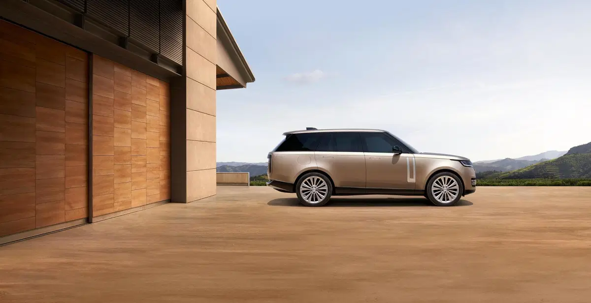 Range Rover, aperti gli ordini  (14)