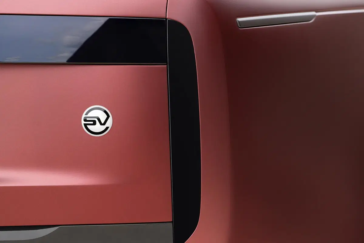 Range Rover, aperti gli ordini  (28)
