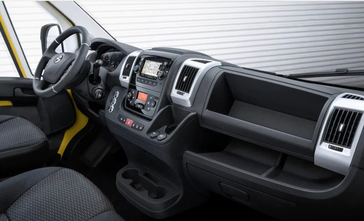 Opel Movano-e Furgone (2021-23) (7)