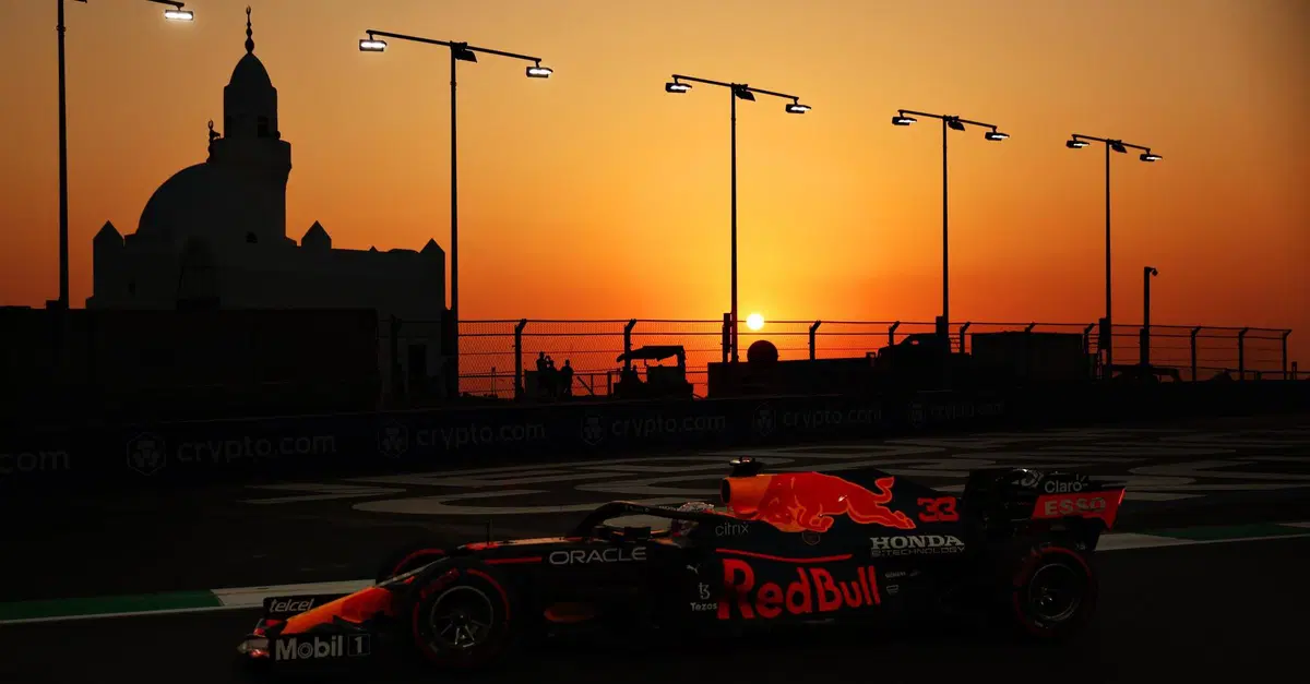 Formula 1, nel 2022 le libere del venerd&igrave; restano da 60 minuti. E le FP1 slittano al pomeriggio