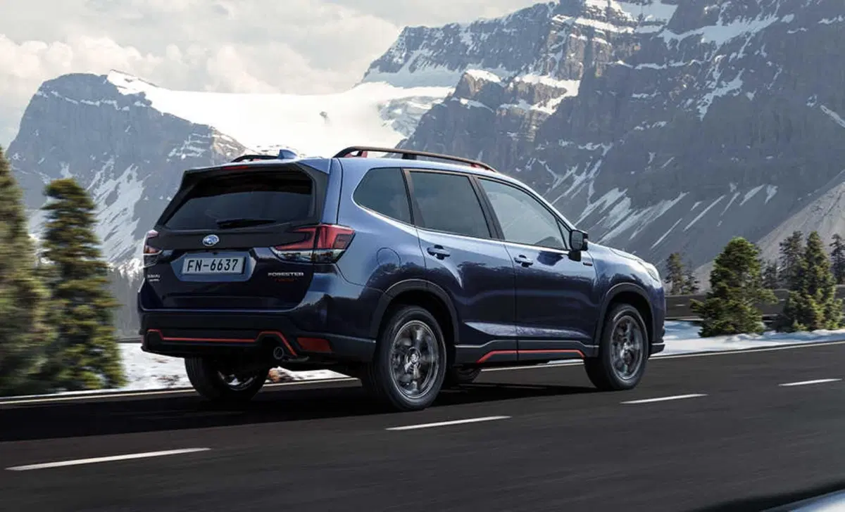 Subaru Forester 2.0 e-Boxer MHEV CVT Lineartronic Style (18)