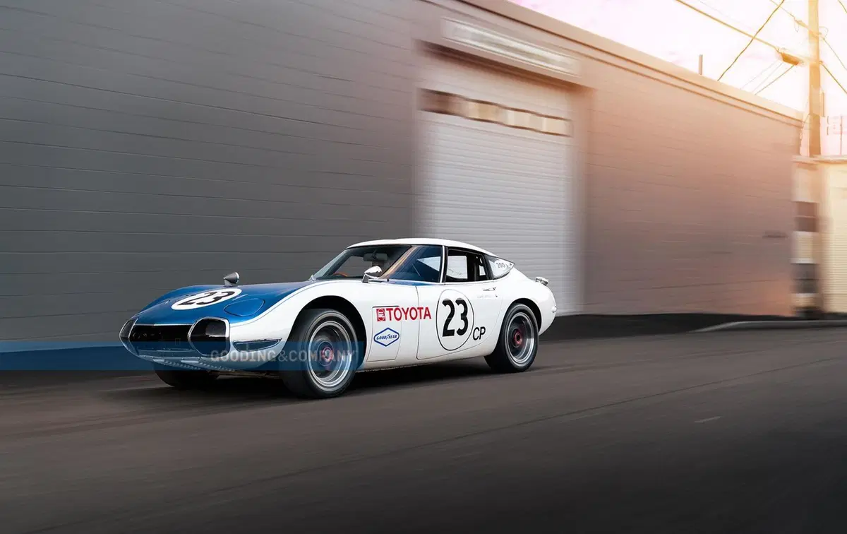 Ricchi appassionati avanzano in California: asta milionaria per la Toyota che far girar la testa [Shelby 2000GT SCCA]