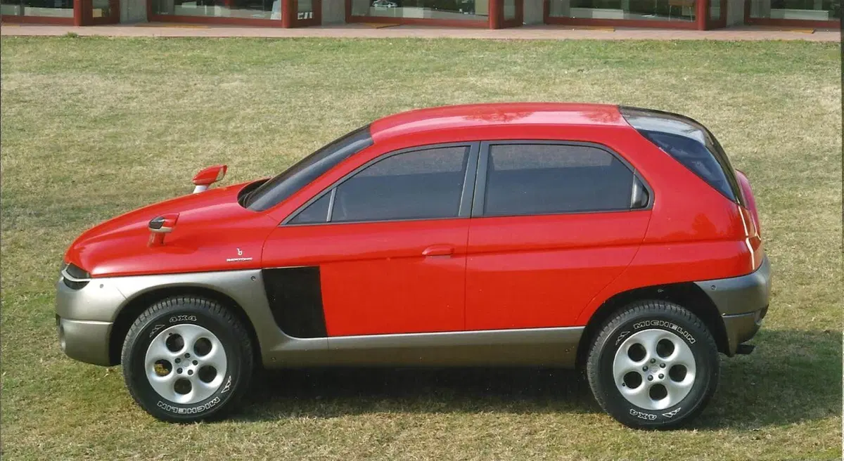 Alfa Romeo Sportut, il SUV del Biscione (mai) nato 20 anni fa (3)