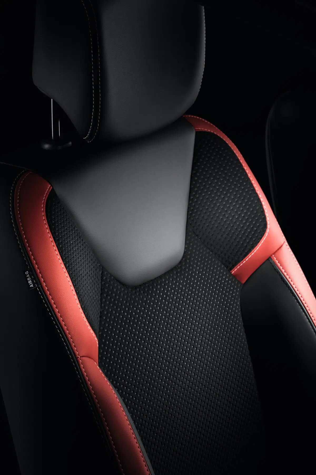 Renault Clio restyling: a scuola da Mégane (11)