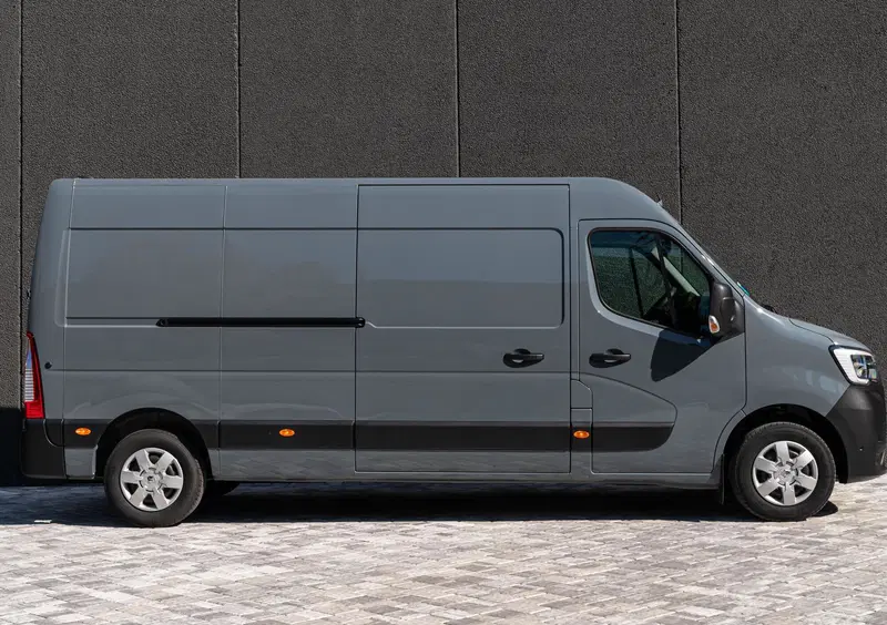 Renault Trucks Master Furgone (2021->>) (7)