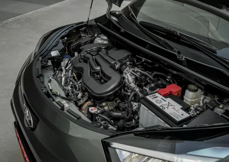 Il motore &egrave; il 1.0 da 72 CV. Anche con "cambio" CVT