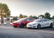 Incredibile ma vero grazie a Elon: ricarica gratis ai Tesla Supercharger [e posti lavoro per studenti]