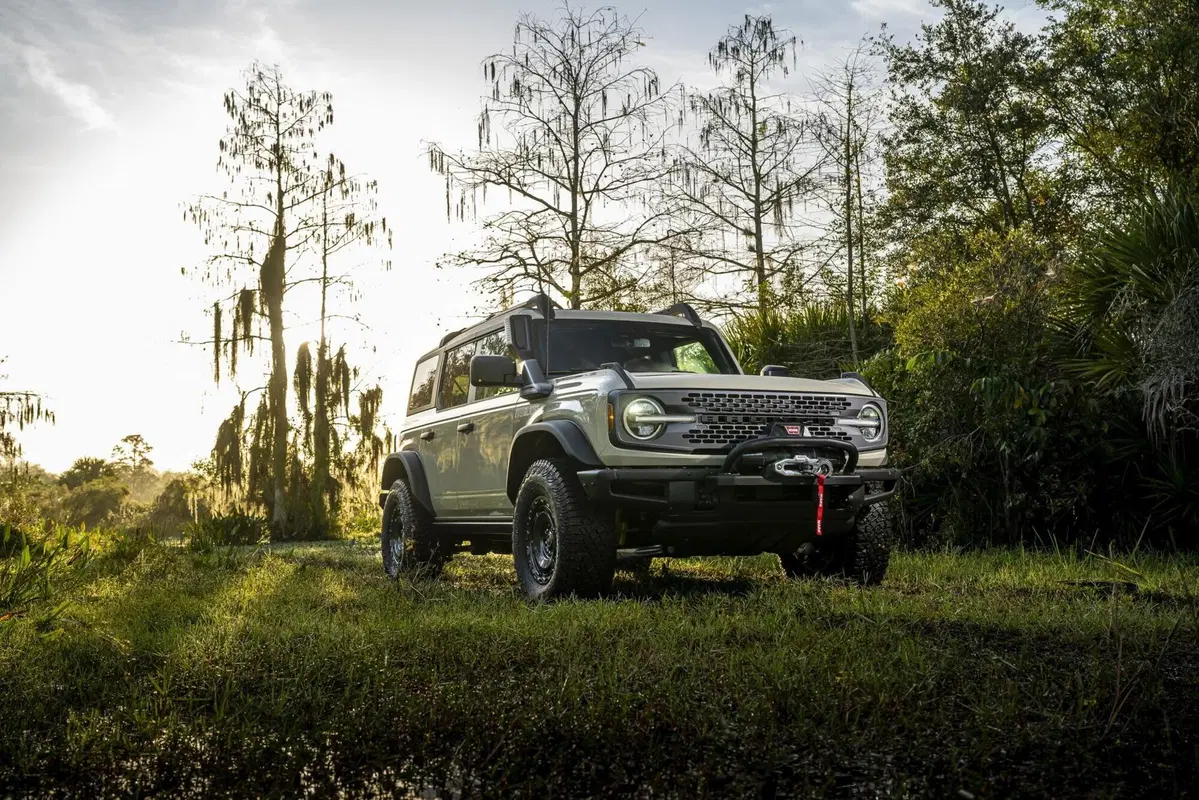 Ford Bronco Everglades, un turbo da 300 CV per entrare nei guadi degli States (10)
