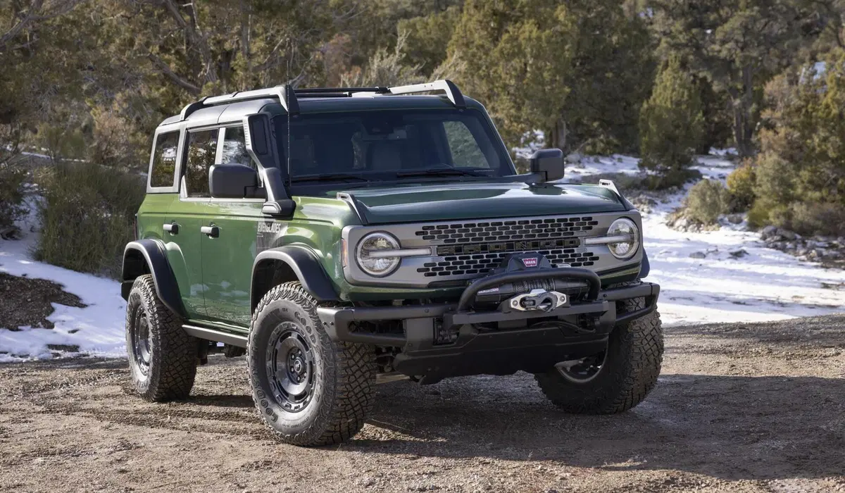 Ford Bronco Everglades, un turbo da 300 CV per entrare nei guadi degli States (23)