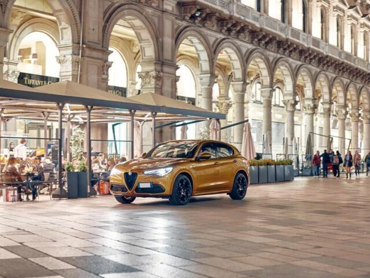 Alfa Romeo Stelvio Stelvio 2.2 Turbodiesel 210 CV AT8 Q4 GT Junior (10/2021 12/2022) prezzo e Alfa Romeo Stelvio Stelvio 2.2 Turbodiesel 210 CV AT8 Q4 GT Junior (10/2021 12/2022) prezzo e