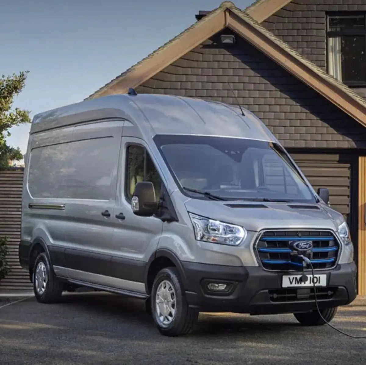 Ford E-Transit Furgone (2021->>)