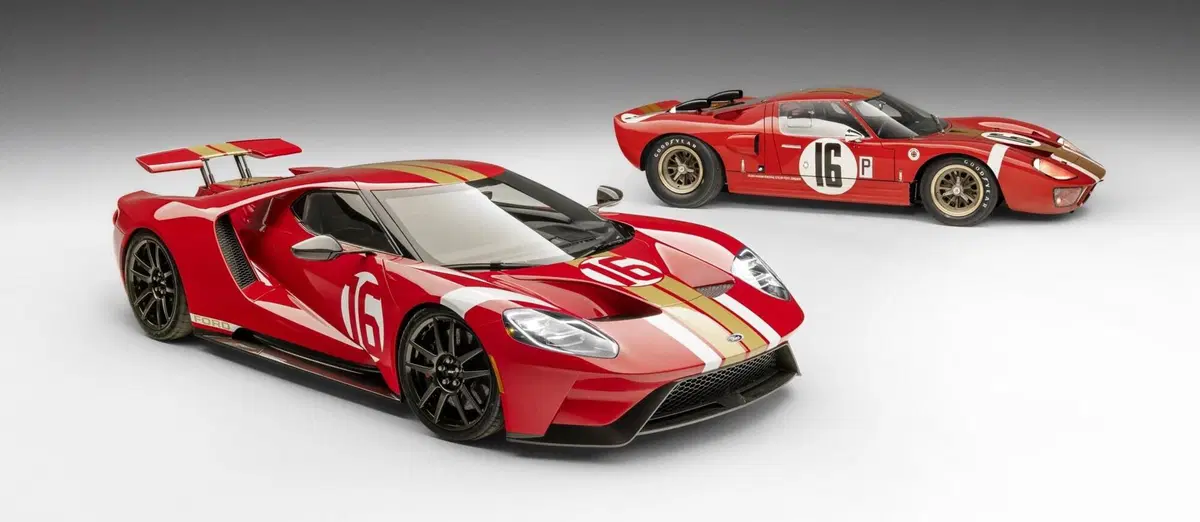 Ford GT 2022, la serie speciale dedicata ad Alan Mann presentata al Chicago Auto Show (9)