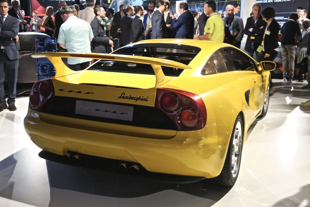 Visita a Sant'Agata, dov'è nato il mito Lamborghini Miura (12)