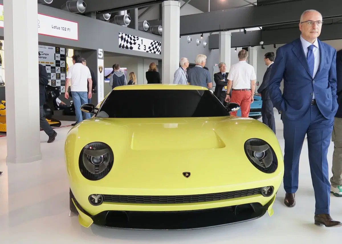 Visita a Sant'Agata, dov'è nato il mito Lamborghini Miura (33)