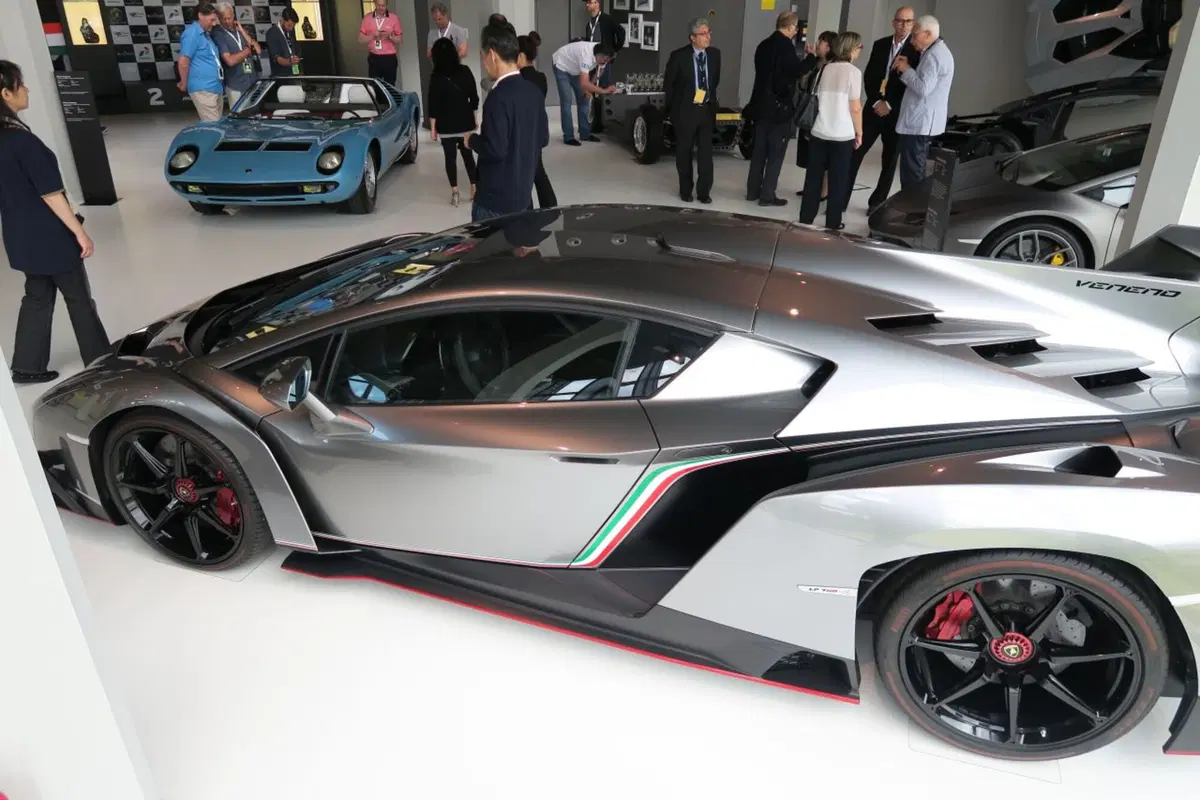 Visita a Sant'Agata, dov'è nato il mito Lamborghini Miura (61)