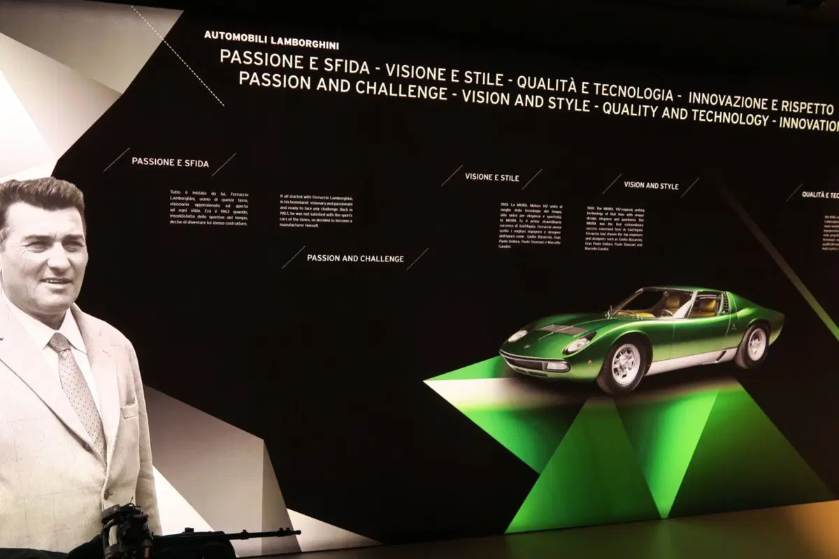 Visita a Sant'Agata, dov'è nato il mito Lamborghini Miura (76)