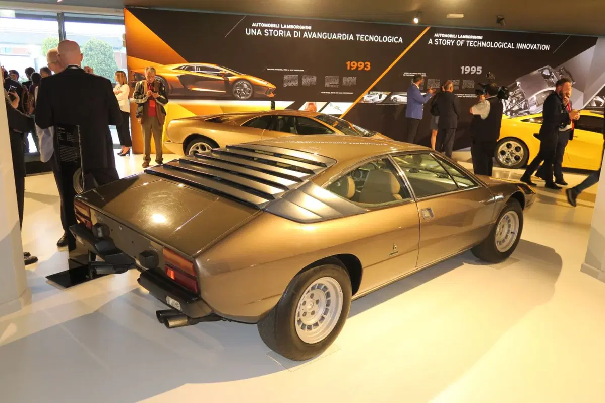 Visita a Sant'Agata, dov'è nato il mito Lamborghini Miura (82)