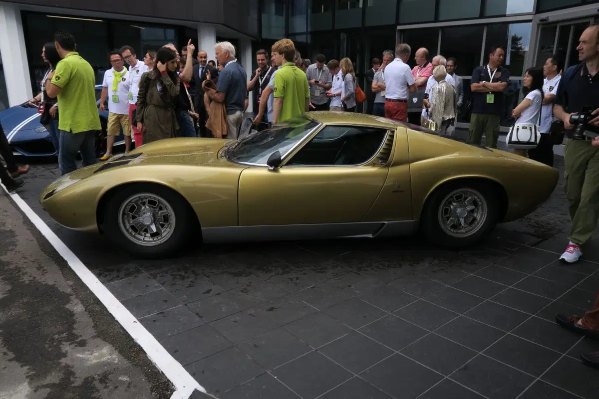 Visita a Sant'Agata, dov'è nato il mito Lamborghini Miura (99)